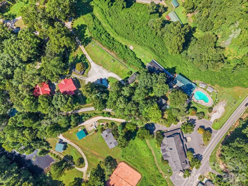 55 Observation Point Road, Bryson City, NC 28713.  MLS# CAR4422662, YatesRealty ID 49472. 