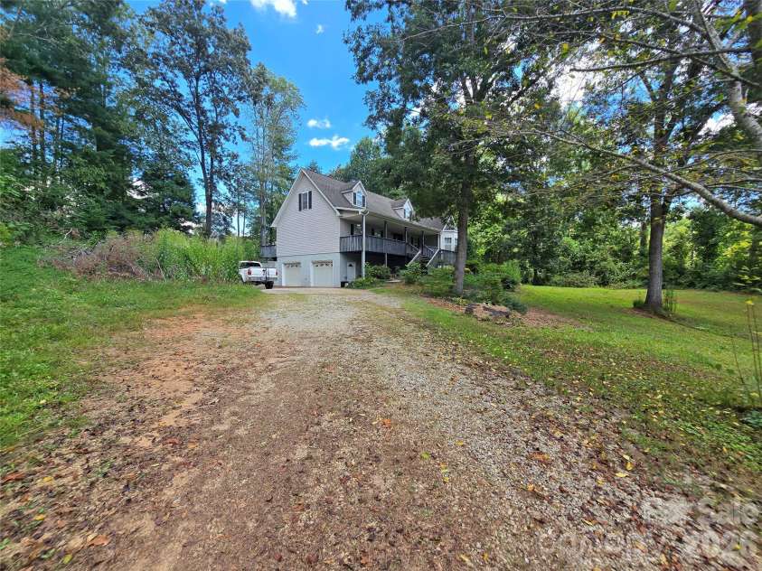 128 Lower Christ School Road, Fletcher, NC 28732.  MLS# CAR4422632, YatesRealty ID 49473. 