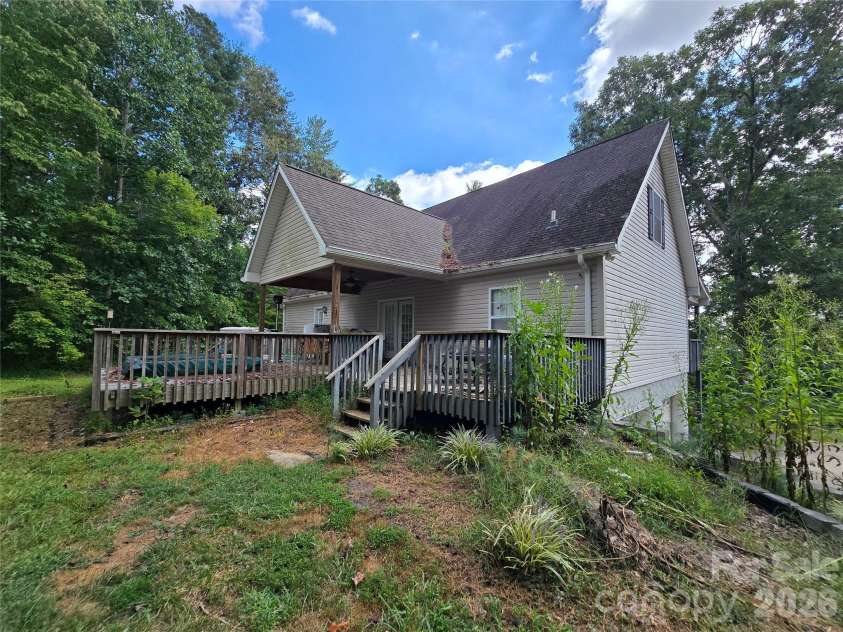 128 Lower Christ School Road, Fletcher, NC 28732.  MLS# CAR4422632, YatesRealty ID 49473. 