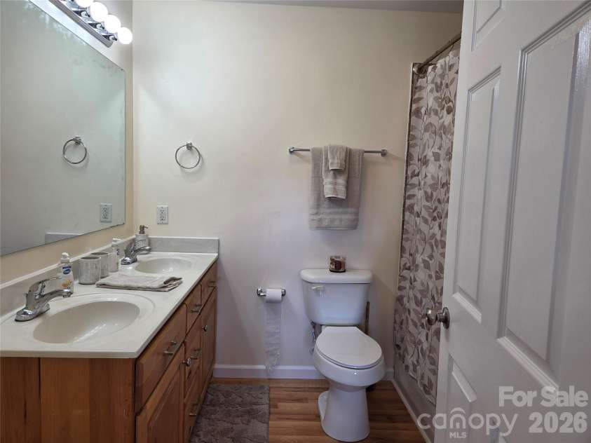 10 Miss Julia Way, Granite Falls, NC 28630.  MLS# CAR4422283, YatesRealty ID 49475. 