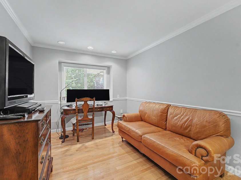 625 Echo Valley Drive, Bryson City, NC 28713.  MLS# CAR4422570, YatesRealty ID 49479. 