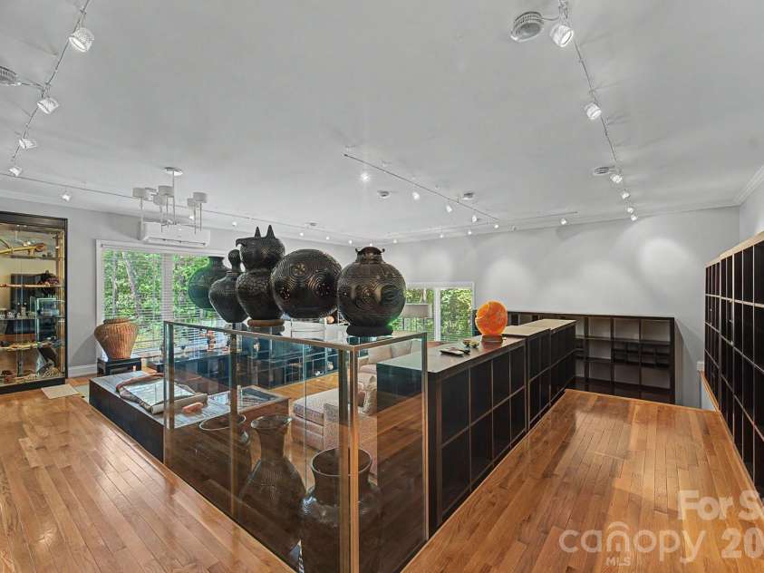 625 Echo Valley Drive, Bryson City, NC 28713.  MLS# CAR4422570, YatesRealty ID 49479. 