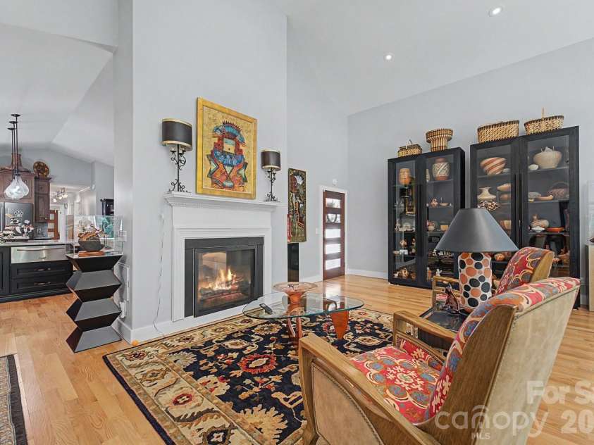 625 Echo Valley Drive, Bryson City, NC 28713.  MLS# CAR4422570, YatesRealty ID 49479. 