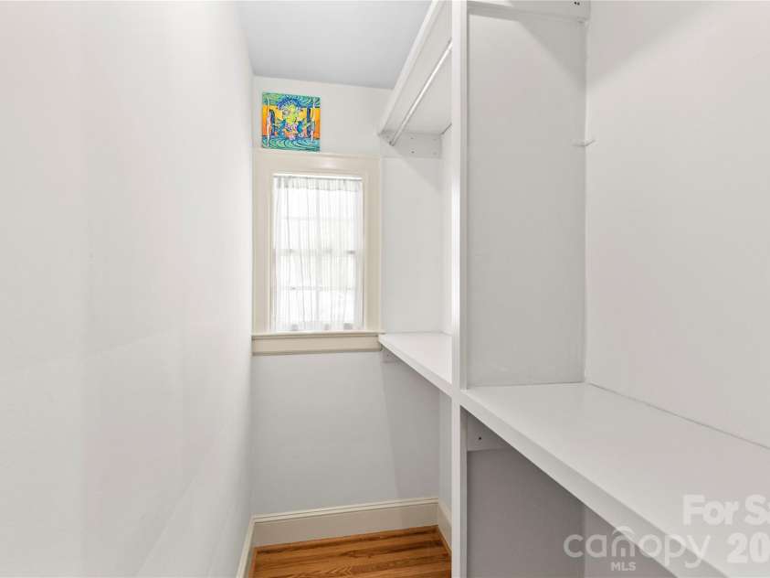 1707 Club Road, Charlotte, NC 28205.  MLS# CAR4422681, YatesRealty ID 49482. 