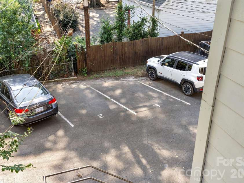 1707 Club Road, Charlotte, NC 28205.  MLS# CAR4422681, YatesRealty ID 49482. 