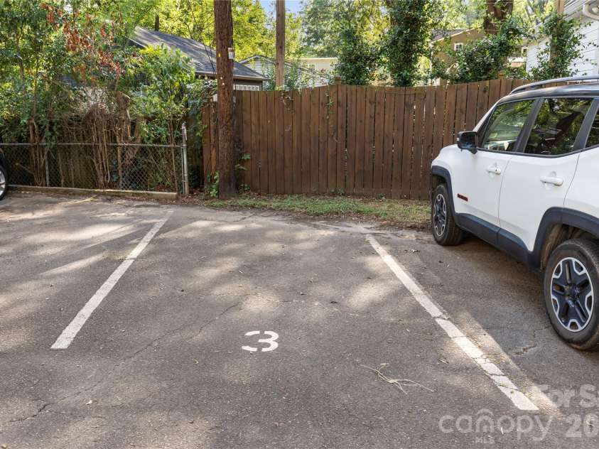 1707 Club Road, Charlotte, NC 28205.  MLS# CAR4422681, YatesRealty ID 49482. 