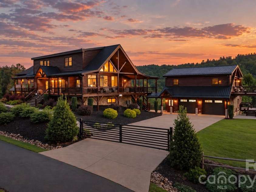 147 Night Sky Drive, Nebo, NC 28761.  MLS# CAR4422588, YatesRealty ID 49484. 