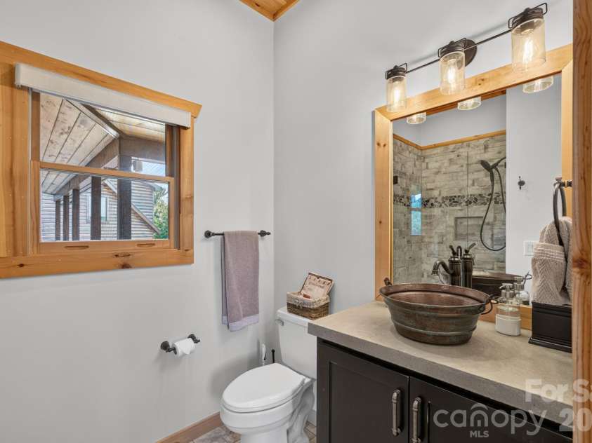 147 Night Sky Drive, Nebo, NC 28761.  MLS# CAR4422588, YatesRealty ID 49484. 