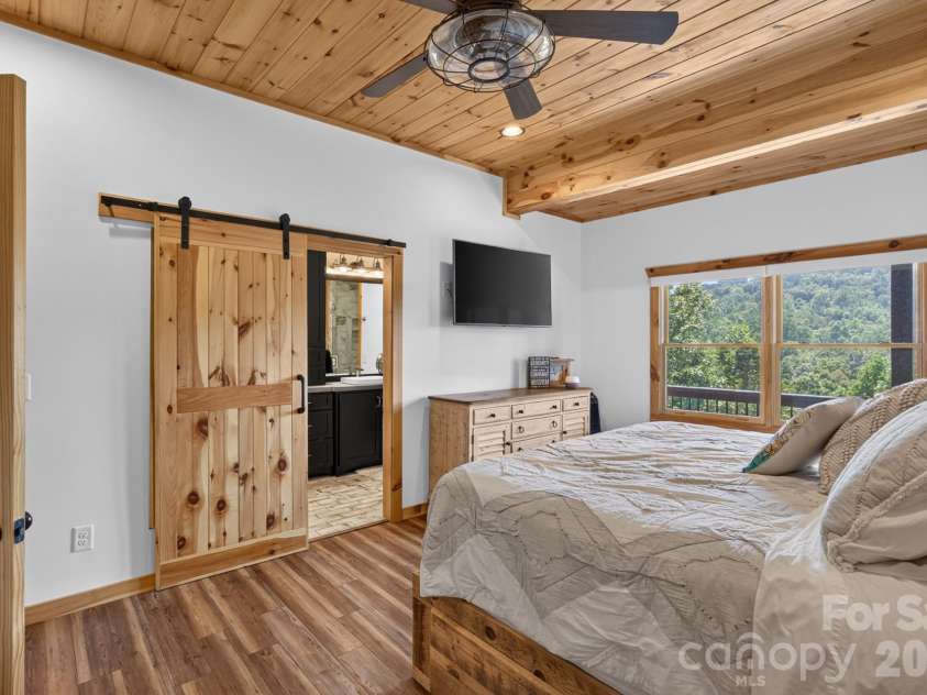 147 Night Sky Drive, Nebo, NC 28761.  MLS# CAR4422588, YatesRealty ID 49484. 