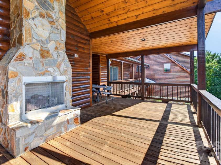 147 Night Sky Drive, Nebo, NC 28761.  MLS# CAR4422588, YatesRealty ID 49484. 