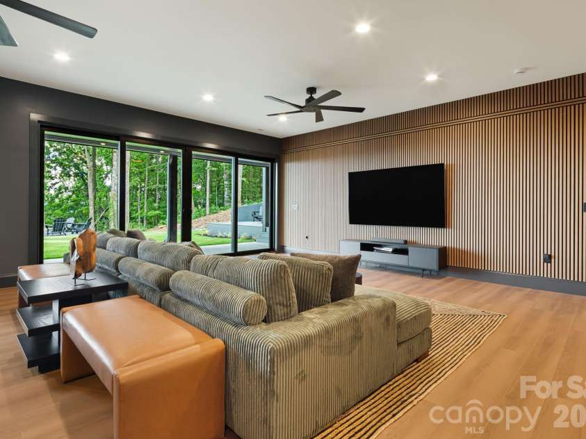 538 Pinnacle Mountain Preserve Road, Zirconia, NC 28790.  MLS# CAR4417464, YatesRealty ID 49488. 