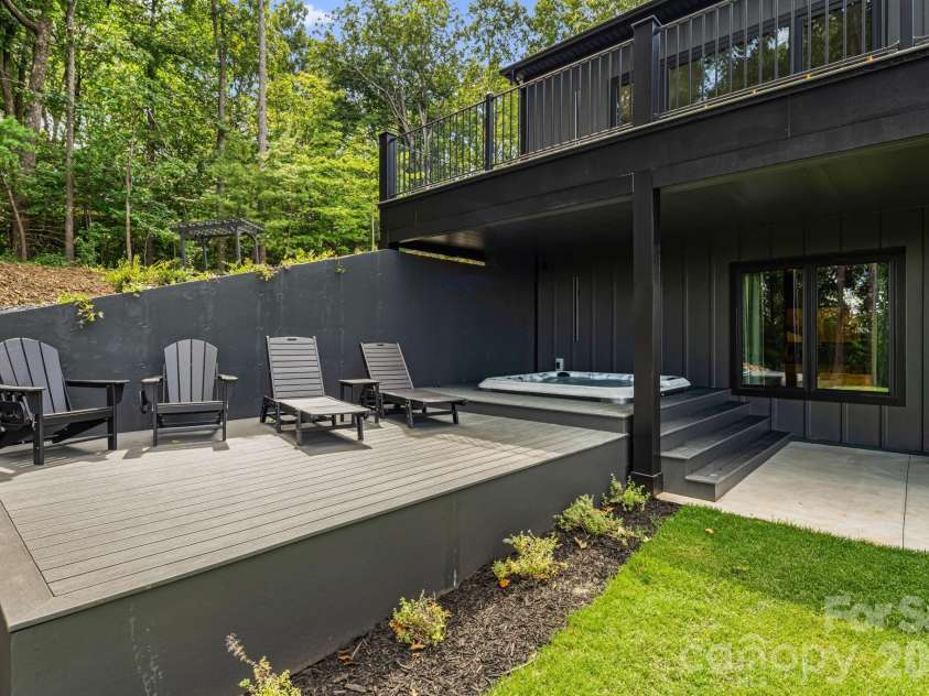 538 Pinnacle Mountain Preserve Road, Zirconia, NC 28790.  MLS# CAR4417464, YatesRealty ID 49488. 