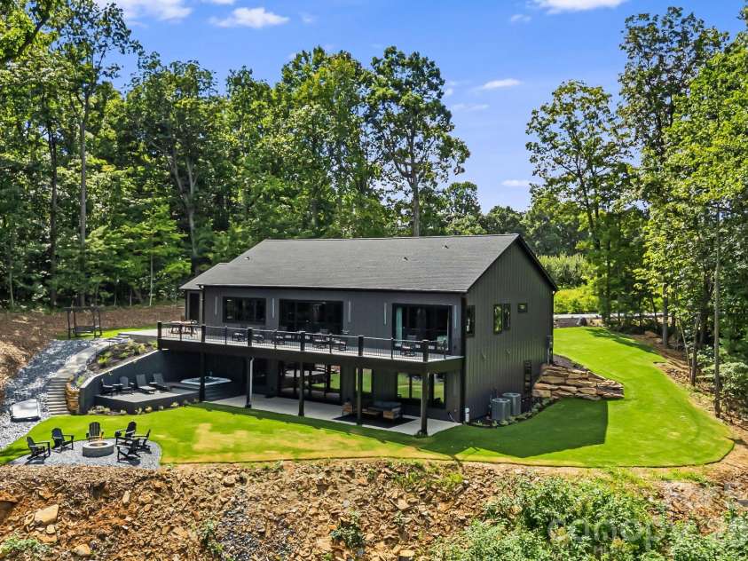 538 Pinnacle Mountain Preserve Road, Zirconia, NC 28790.  MLS# CAR4417464, YatesRealty ID 49488. 