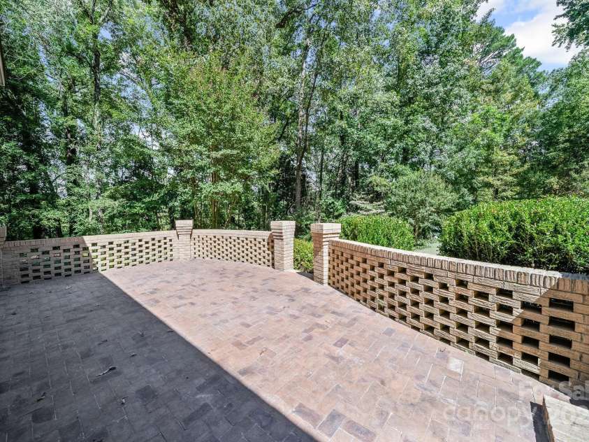 1676 Partridge Circle, Lancaster, SC 29720.  MLS# CAR4296383, YatesRealty ID 4949. Terrace