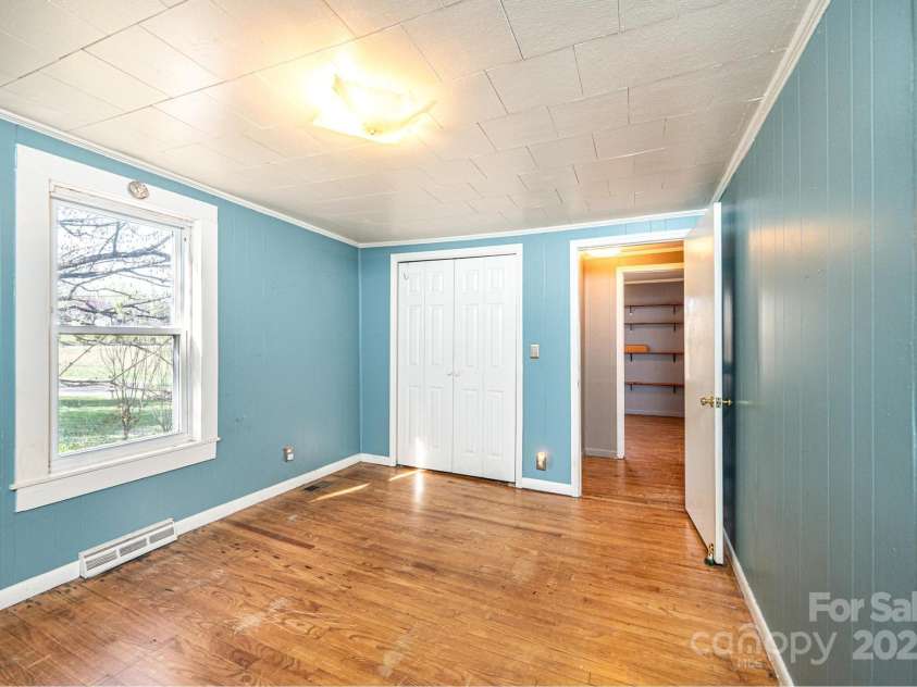 4010 LittleJohn Church Road, Lenoir, NC 28645.  MLS# CAR4235079, YatesRealty ID 4949. 