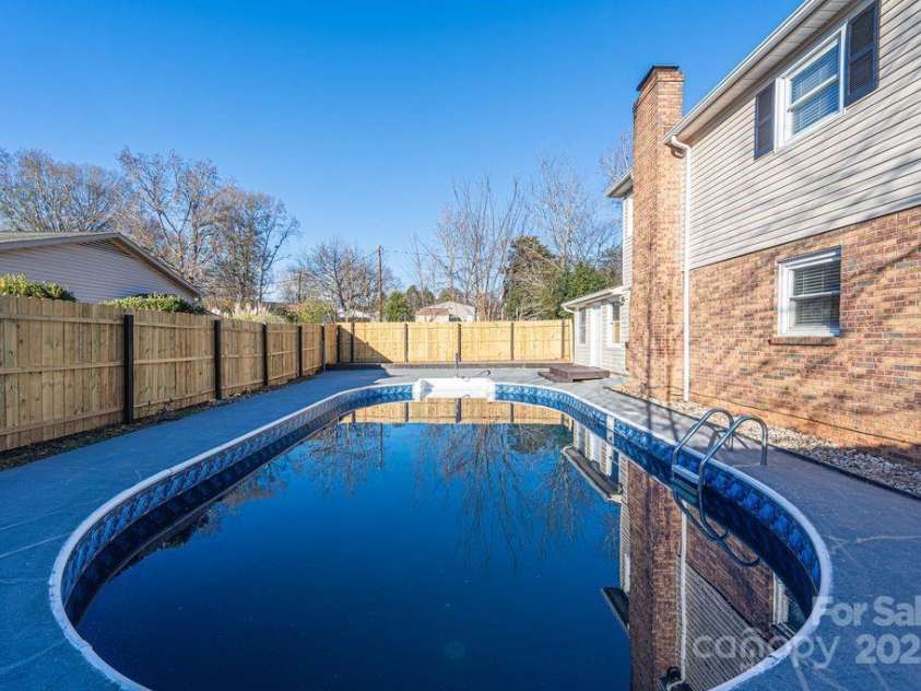 4420 Coachwood Lane, Gastonia, NC 28056.  MLS# CAR4330868, YatesRealty ID 4949. 