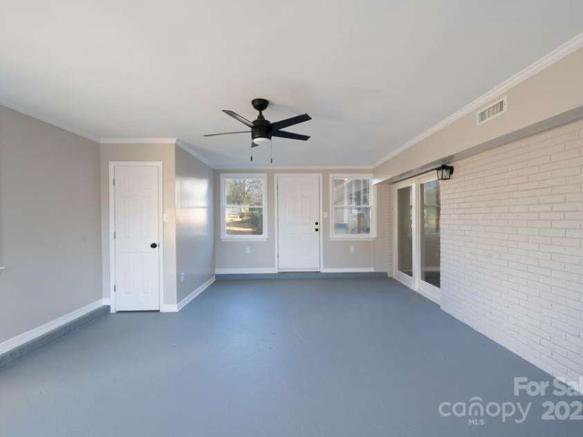 4420 Coachwood Lane, Gastonia, NC 28056.  MLS# CAR4330868, YatesRealty ID 4949. 