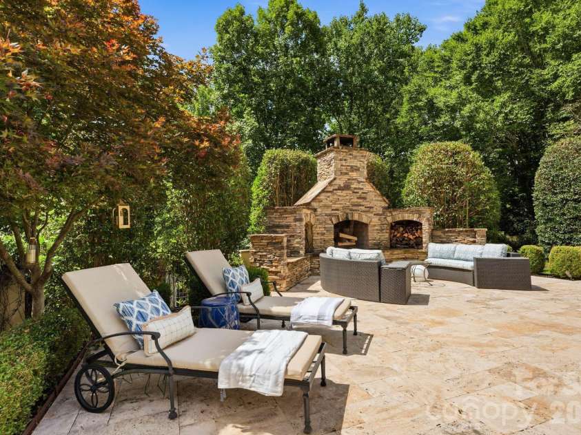 2611 Oakmeade Drive, Charlotte, NC 28270.  MLS# CAR4416855, YatesRealty ID 49493. Backyard