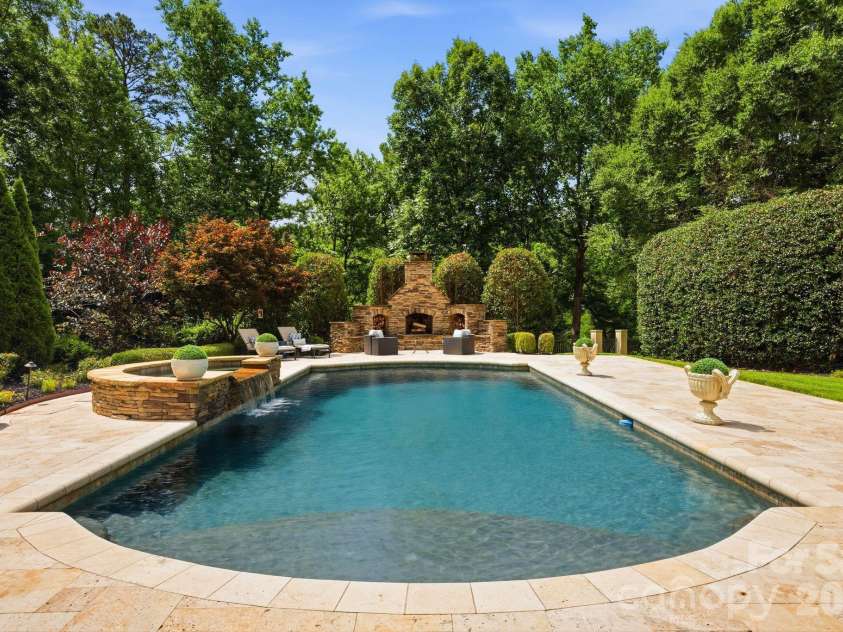 2611 Oakmeade Drive, Charlotte, NC 28270.  MLS# CAR4416855, YatesRealty ID 49493. Pool
