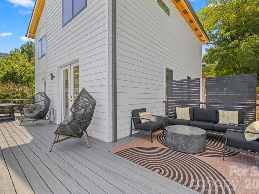 254 Keener Street, Jackson, NC 28779.  MLS# CAR4418565, YatesRealty ID 49494. 