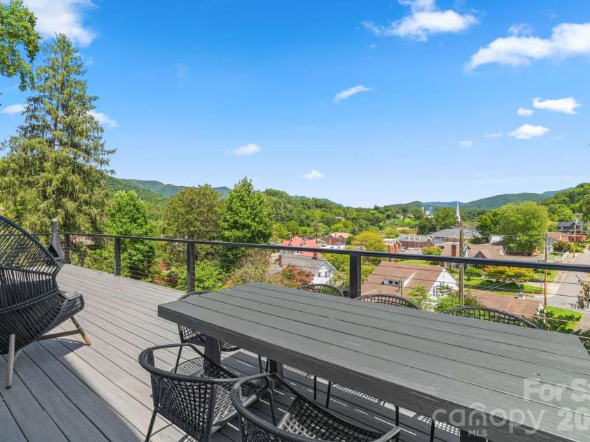 254 Keener Street, Jackson, NC 28779.  MLS# CAR4418565, YatesRealty ID 49494. 