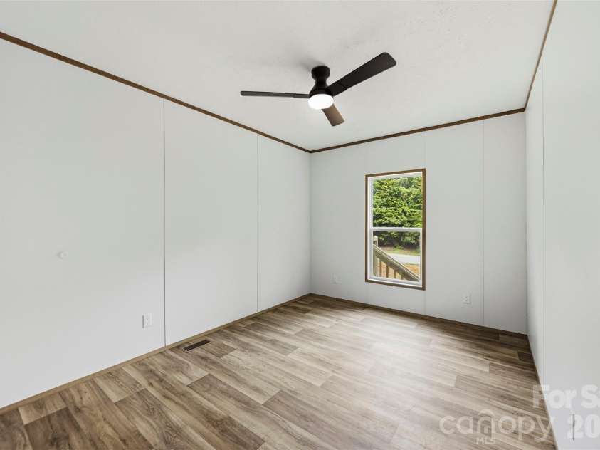 1280 Forest Ridge Road, Bessemer City, NC 28016.  MLS# CAR4422357, YatesRealty ID 49495. 