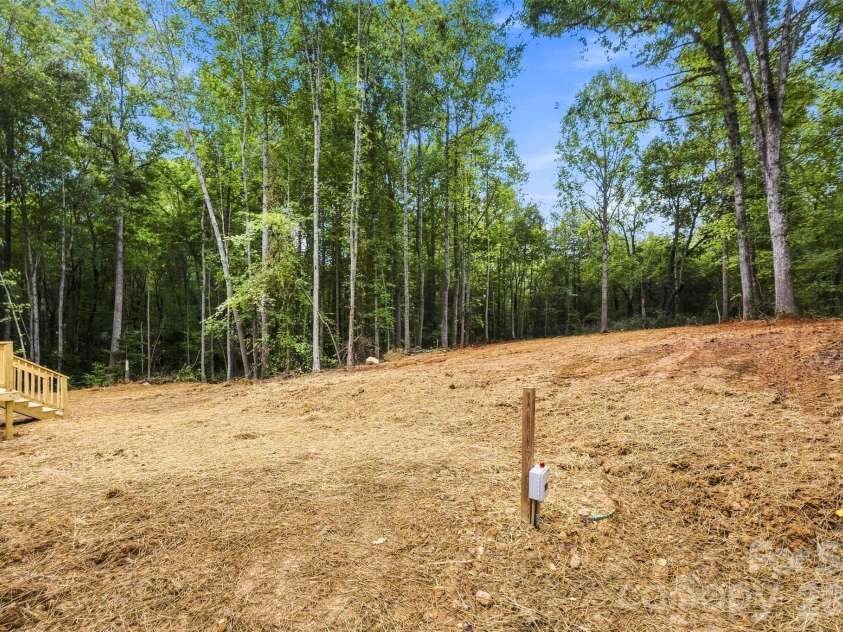 1280 Forest Ridge Road, Bessemer City, NC 28016.  MLS# CAR4422357, YatesRealty ID 49495. 