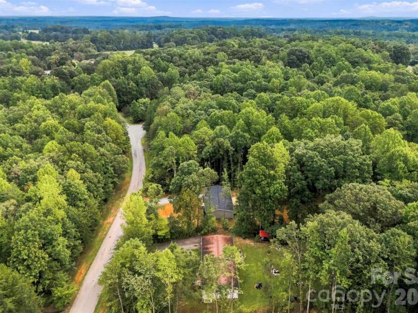 1280 Forest Ridge Road, Bessemer City, NC 28016.  MLS# CAR4422357, YatesRealty ID 49495. 