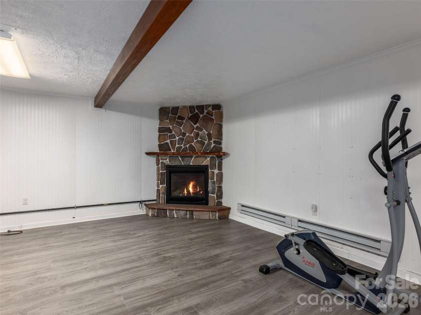 921 Indian Hill Road, Hendersonville, NC 28791.  MLS# CAR4421924, YatesRealty ID 49496. 