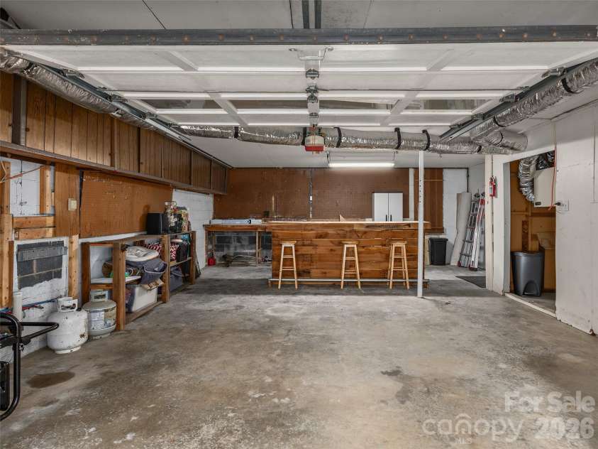 921 Indian Hill Road, Hendersonville, NC 28791.  MLS# CAR4421924, YatesRealty ID 49496. 