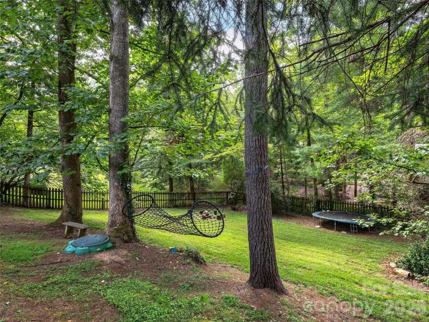 921 Indian Hill Road, Hendersonville, NC 28791.  MLS# CAR4421924, YatesRealty ID 49496. 