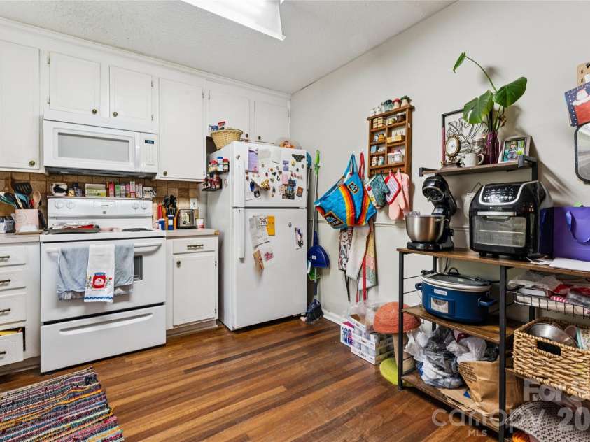 227/229 Pethel Street, Kannapolis, NC 28081.  MLS# CAR4418623, YatesRealty ID 49498. 227 Pethel