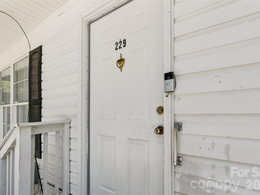 227/229 Pethel Street, Kannapolis, NC 28081.  MLS# CAR4418623, YatesRealty ID 49498. 229 Pethel