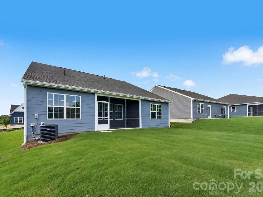 384 Waxhaw Village Road, Lancaster, SC 29720.  MLS# CAR4422735, YatesRealty ID 49499. 