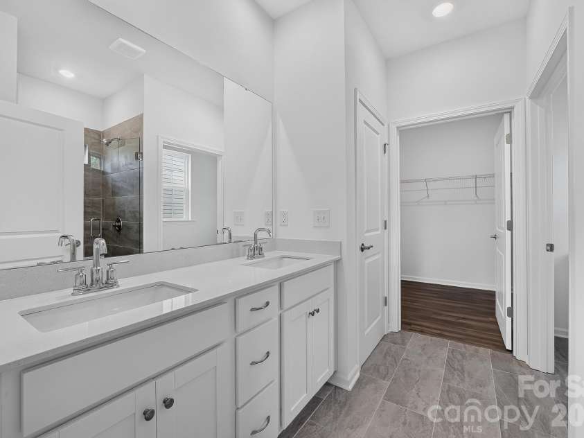 384 Waxhaw Village Road, Lancaster, SC 29720.  MLS# CAR4422735, YatesRealty ID 49499. 
