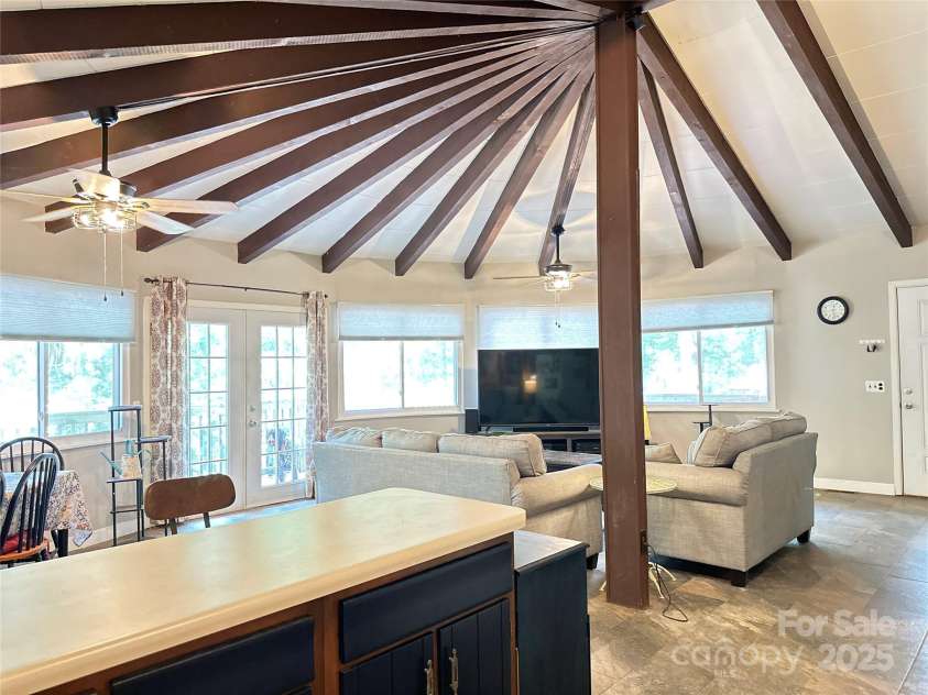 171 Windy Hill Drive, Franklin, NC 28734.  MLS# CAR4278856, YatesRealty ID 495. 