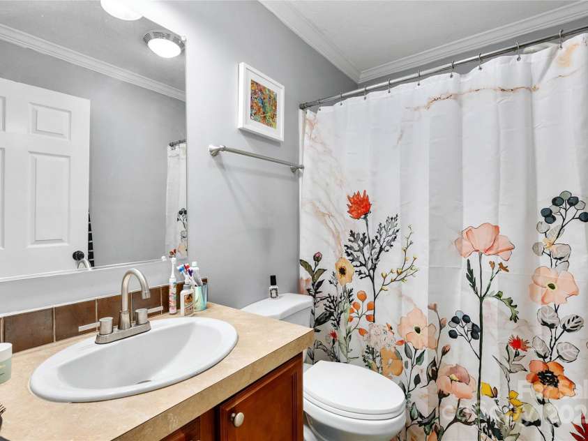 50 cearley Lane, Pisgah Forest, NC 28768.  MLS# CAR4211215, YatesRealty ID 495. 