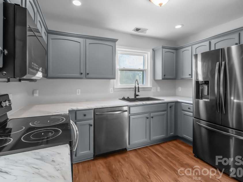 2984 Daffodil Court, Gastonia, NC 28054.  MLS# CAR4337455, YatesRealty ID 4950. 