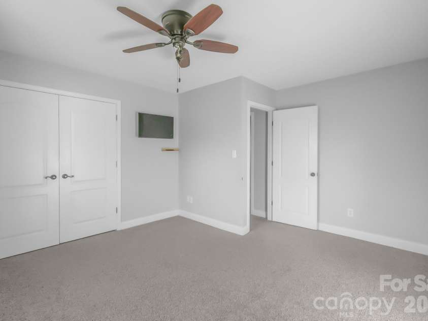 2984 Daffodil Court, Gastonia, NC 28054.  MLS# CAR4337455, YatesRealty ID 4950. 