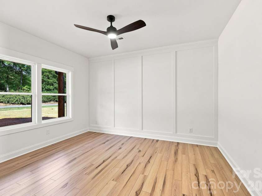363 Lake Farm Drive, Salisbury, NC 28146.  MLS# CAR4422665, YatesRealty ID 49501. 