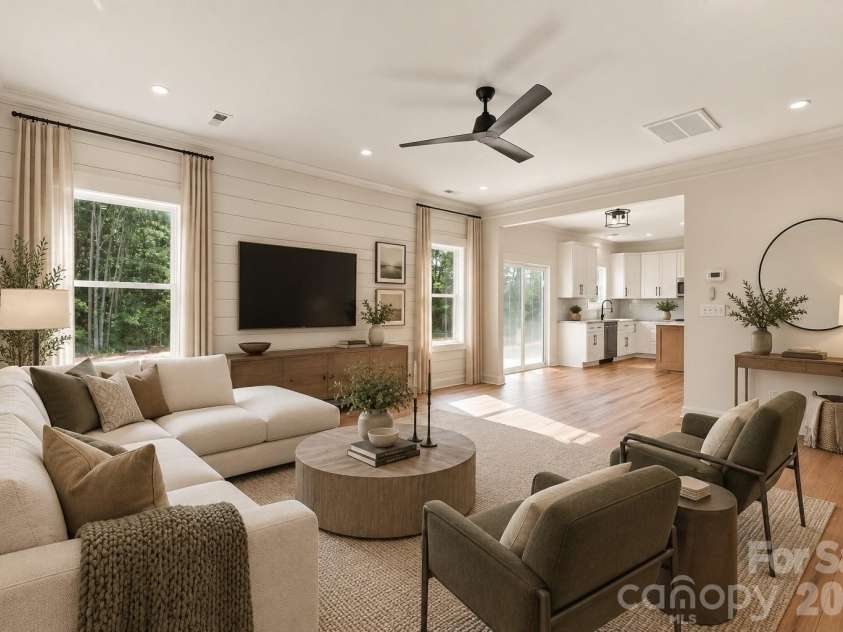 363 Lake Farm Drive, Salisbury, NC 28146.  MLS# CAR4422665, YatesRealty ID 49501. 