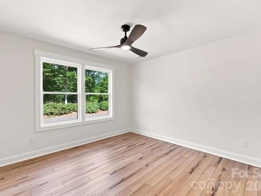 363 Lake Farm Drive, Salisbury, NC 28146.  MLS# CAR4422665, YatesRealty ID 49501. 