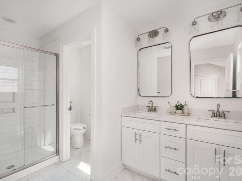 1531 Lisbon Lane, Charlotte, NC 28269.  MLS# CAR4422744, YatesRealty ID 49502. 