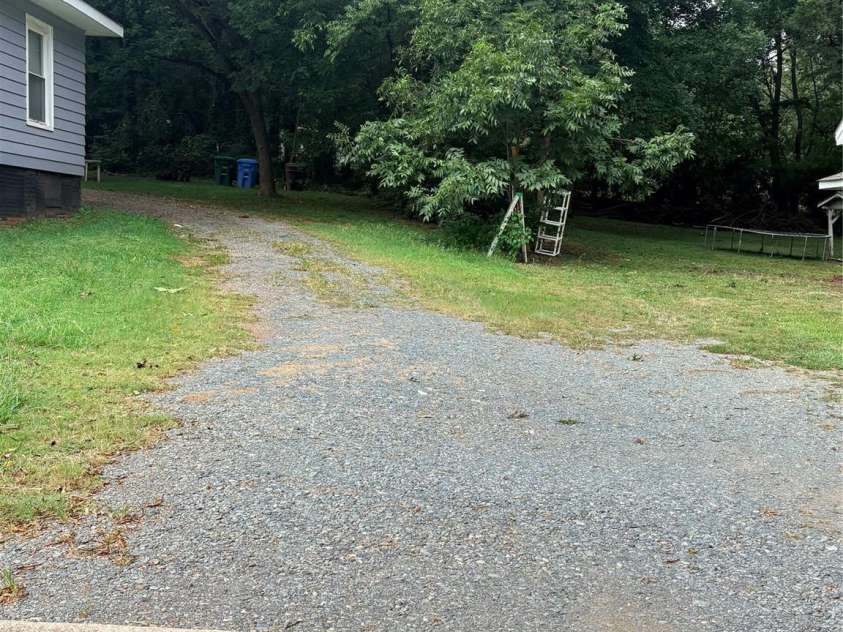 729 Austin Street, Albemarle, NC 28001.  MLS# CAR4422361, YatesRealty ID 49506. 