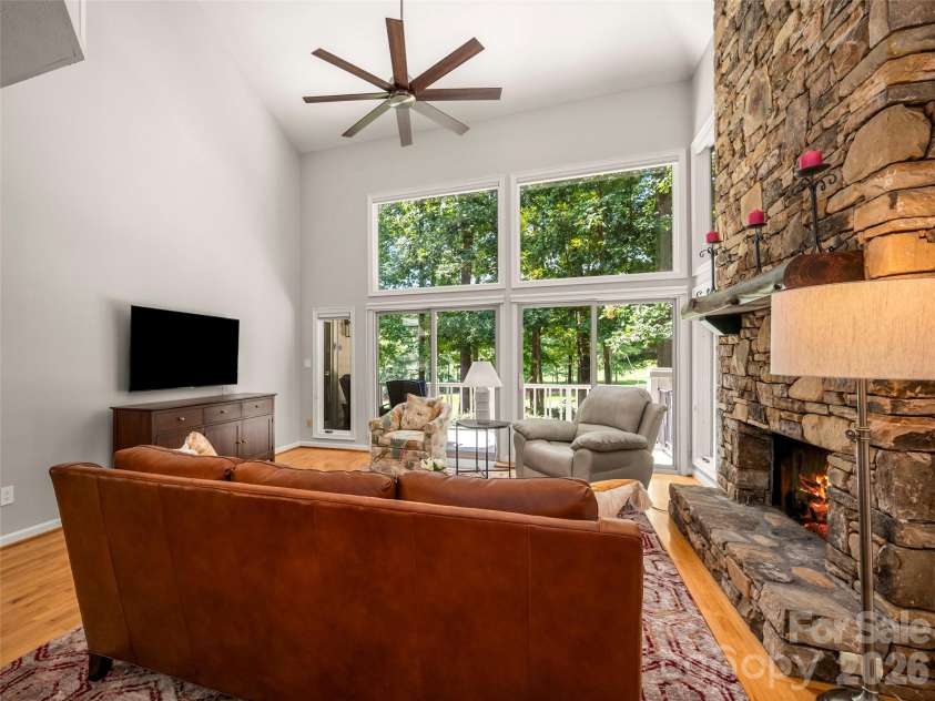 1003 Indian Cave Road, Hendersonville, NC 28739.  MLS# CAR4422087, YatesRealty ID 49508. 