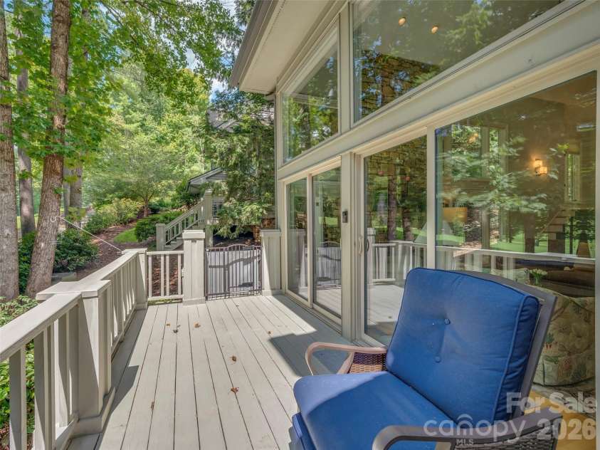 1003 Indian Cave Road, Hendersonville, NC 28739.  MLS# CAR4422087, YatesRealty ID 49508. 
