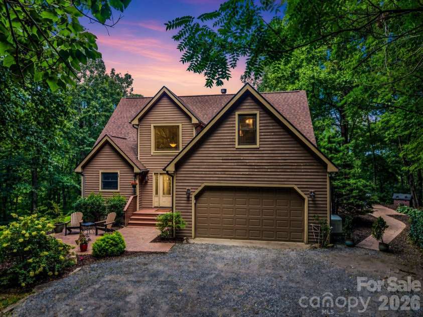 121 Mitchell View Drive, Old Fort, NC 28762.  MLS# CAR4418432, YatesRealty ID 49509. 