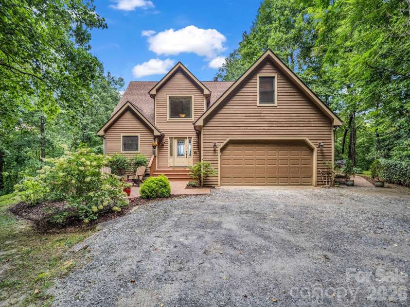 121 Mitchell View Drive, Old Fort, NC 28762.  MLS# CAR4418432, YatesRealty ID 49509. 