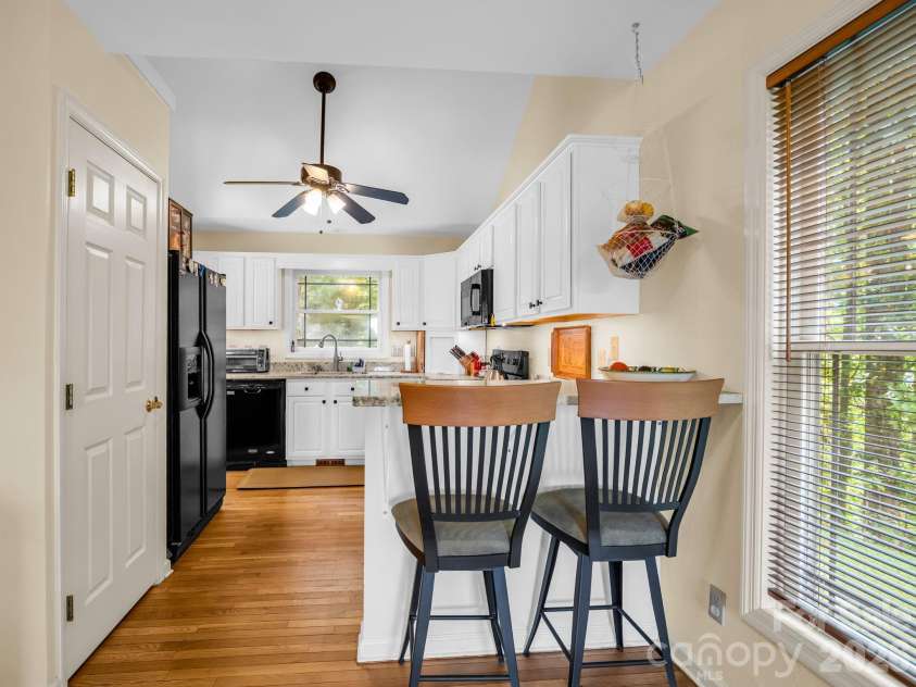 121 Mitchell View Drive, Old Fort, NC 28762.  MLS# CAR4418432, YatesRealty ID 49509. 