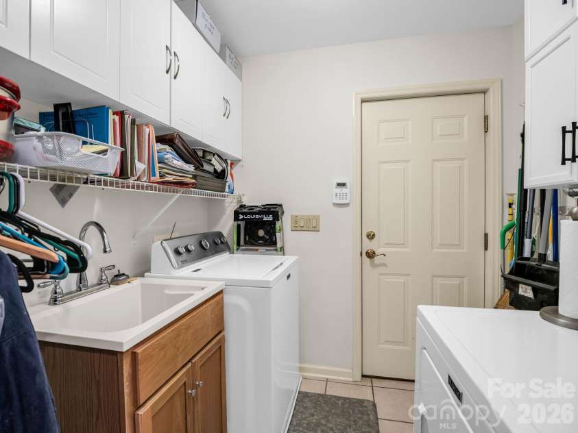 121 Mitchell View Drive, Old Fort, NC 28762.  MLS# CAR4418432, YatesRealty ID 49509. 
